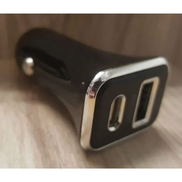 PD Fast Car Charger Dual Ports One Type C and One USB A ports - Picture 2 of 4
